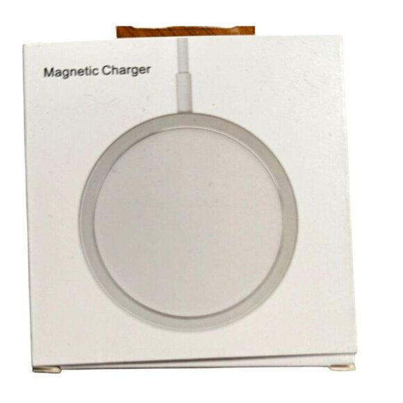 Magnetic Wireless Charger iPhone 15/14/13/12 Series USB-C Cable - Picture 1 of 7